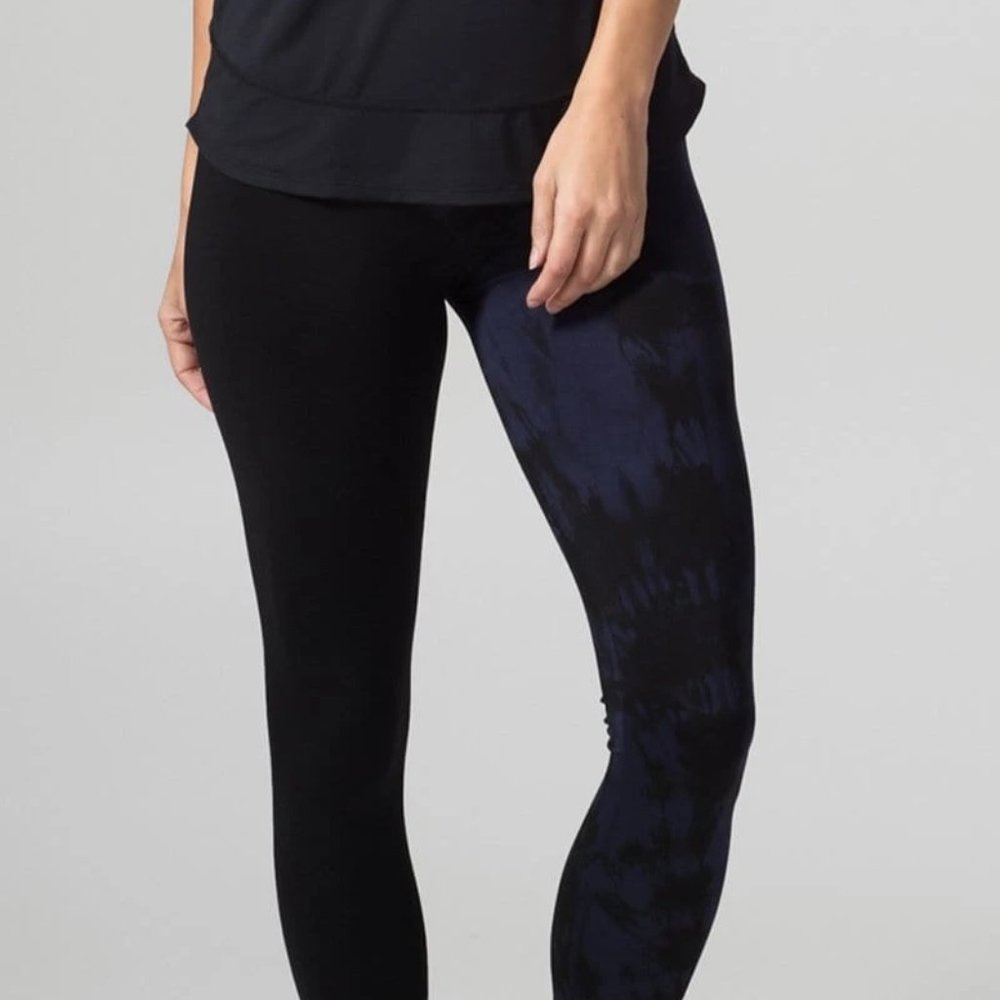 Daub + Design Adriana Leggings (Navy + Black) - Sm